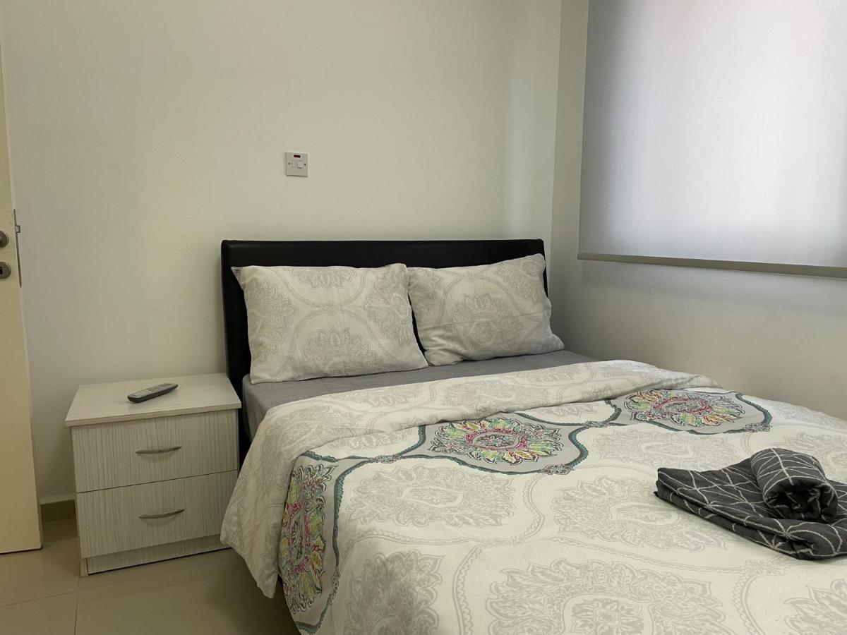 Апартаменти Girne Merkez Cozy 2+1 Daire Wifi +Netflix Екстер'єр фото