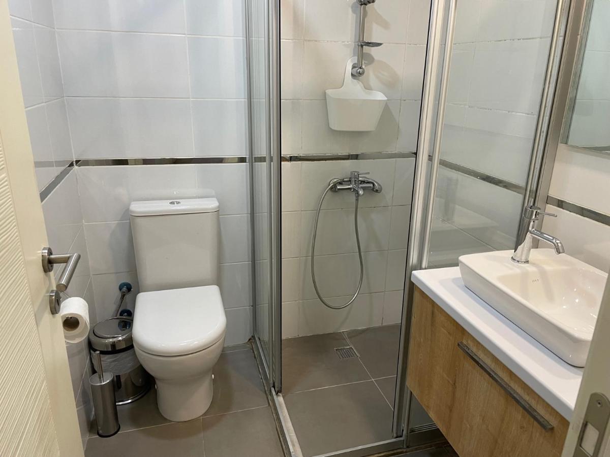 Апартаменти Girne Merkez Cozy 2+1 Daire Wifi +Netflix Екстер'єр фото